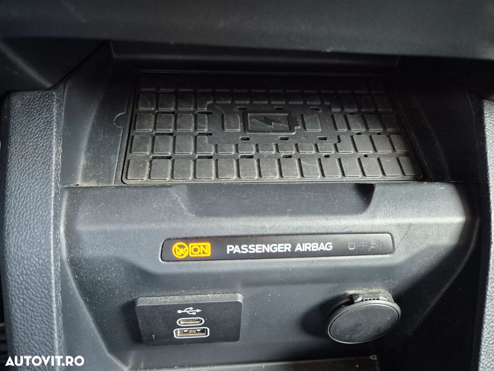 Ford TRANSIT COURIER - 21