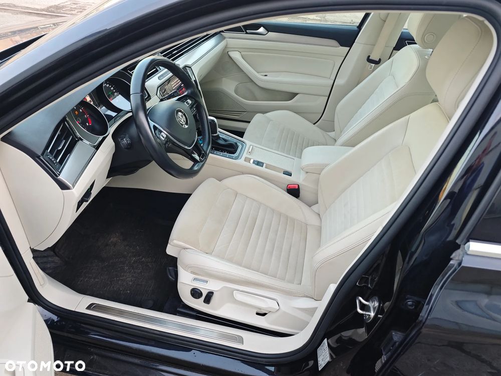 Volkswagen Passat 2.0 TSI BMT Highline DSG - 34