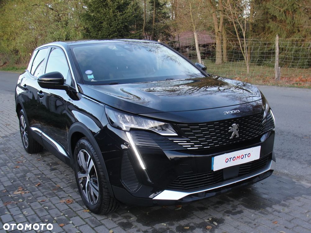 Peugeot 3008 Hybrid 225 e-EAT8 Allure - 4