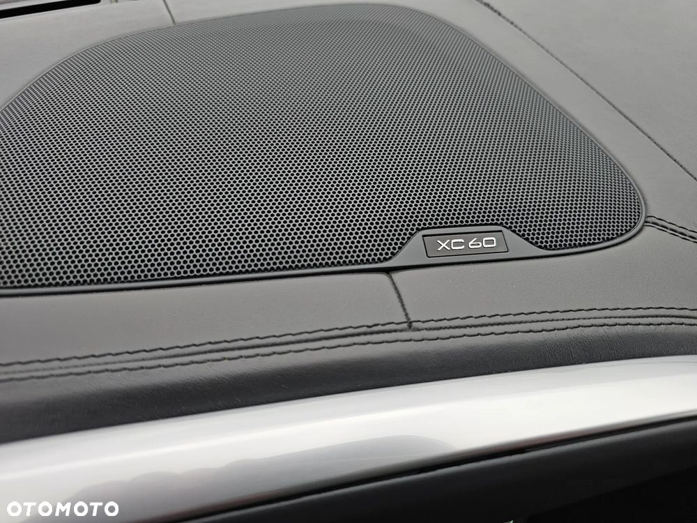 Volvo XC 60 D4 Geartronic Summum - 29