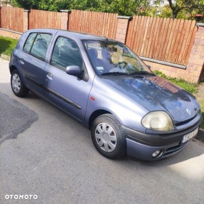 Renault Clio - 3