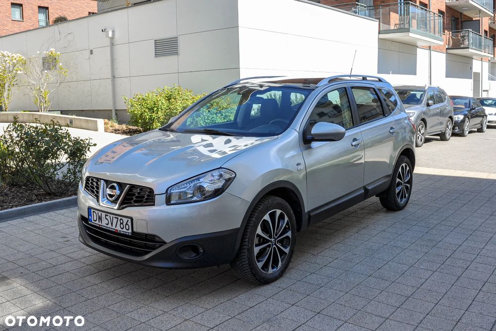 Nissan Qashqai+2 - 1