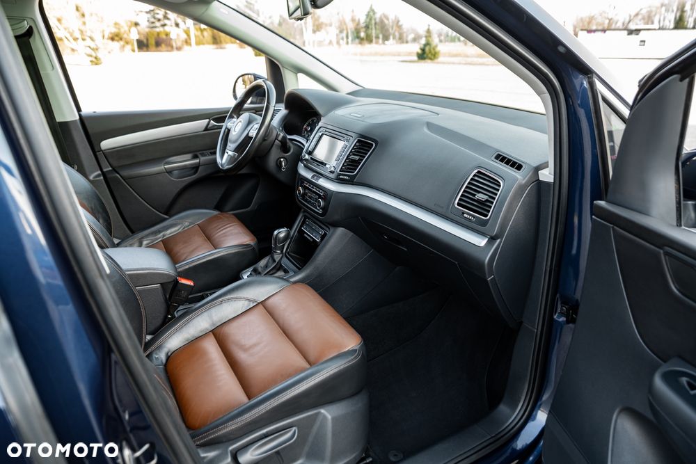 Volkswagen Sharan 2.0 TDI DSG Blue Motion Highline - 26