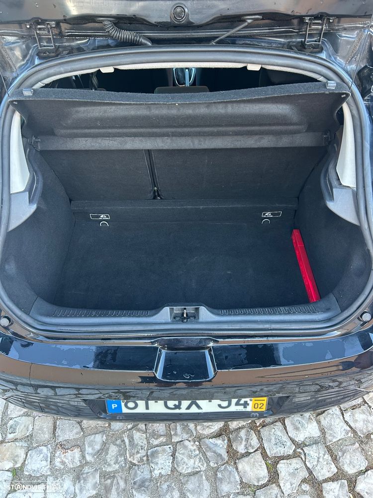 Renault Clio 1.5 dCi Limited EDition - 21