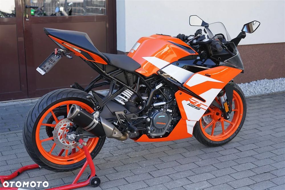 KTM RC 125 - 3