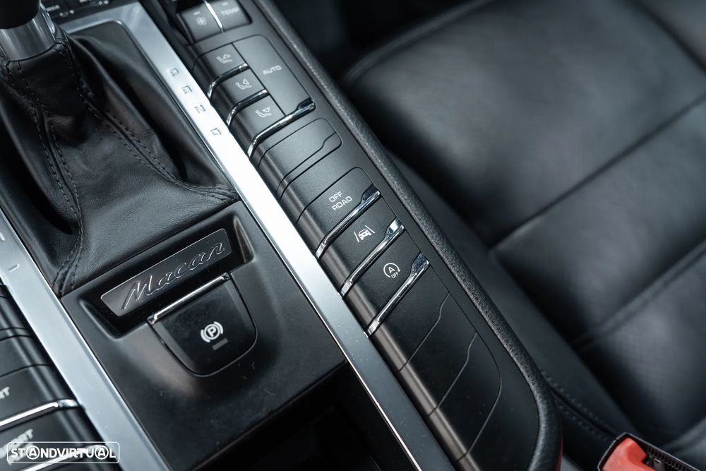 Porsche Macan S - 45