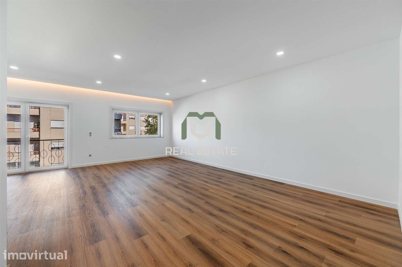 APARTAMENTO T3 TOTALMENTE RENOVADO | SÃO LAZARO| BRAGA - Grande imagem: 4/29