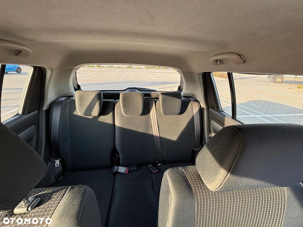 Suzuki Swift - 11