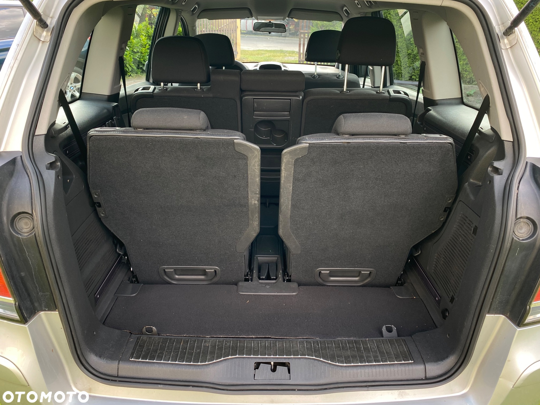 Opel Zafira 1.6 Elegance - 14