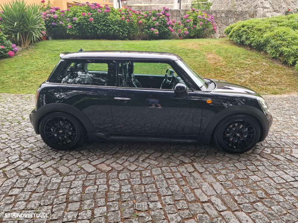 MINI 3 Portas Cooper D - 9