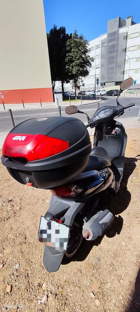 Peugeot Tweet 125 - 13