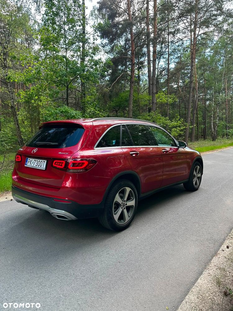 Mercedes-Benz GLC 300 4-Matic - 3
