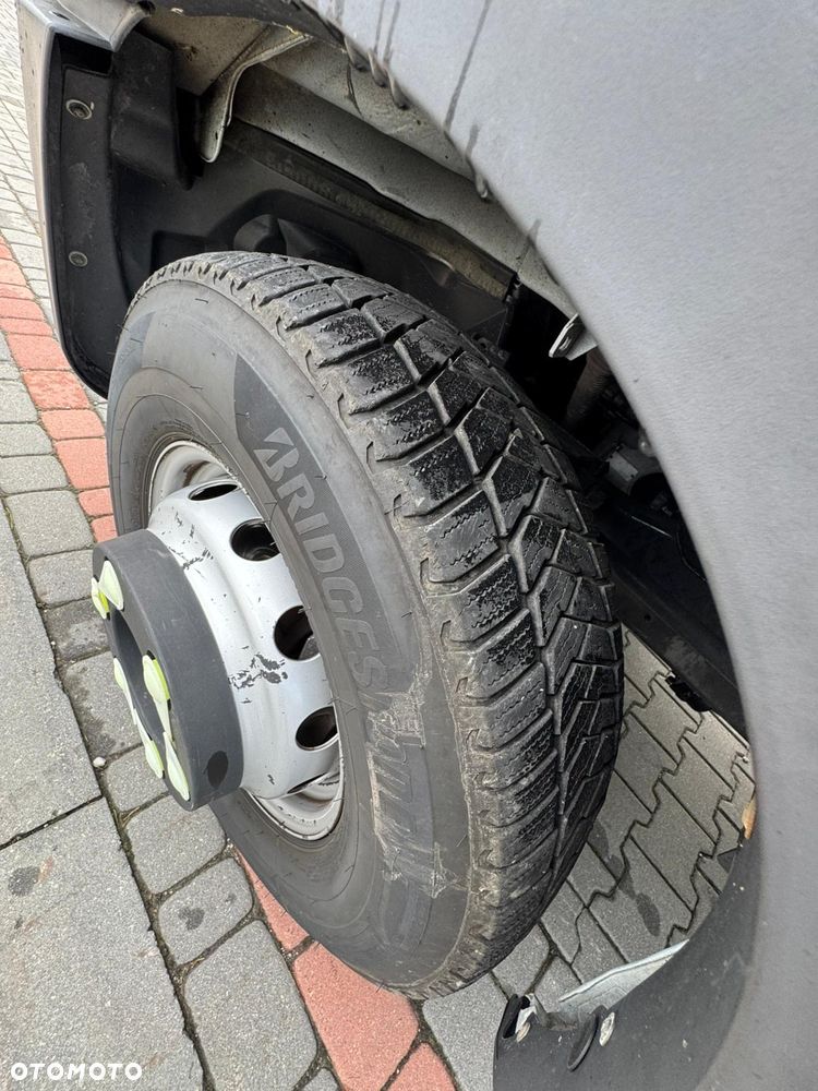 Iveco DAILY 70C18,70C17,,50C17,,50C15,,35C17,,5C15 - 32