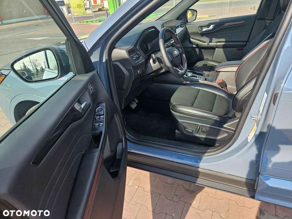 Ford Escape - 12