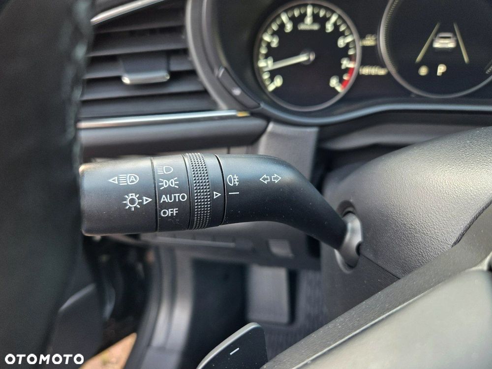 Mazda CX-30 SKYACTIV-X 2.0 M-Hybrid - 17