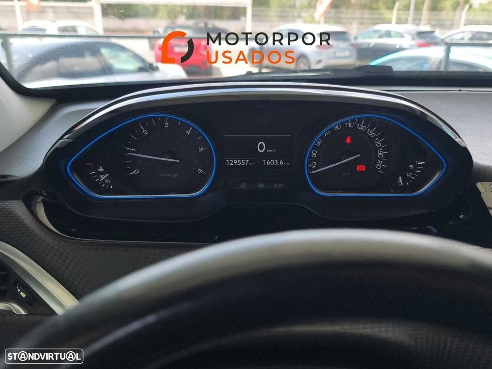 Peugeot 2008 1.6 BlueHDi Crossway - 16