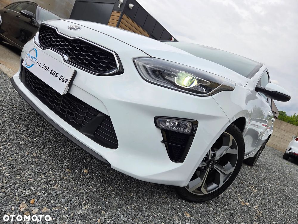 Kia Ceed 1.5 T-GDI L Business Line Plus DCT - 2
