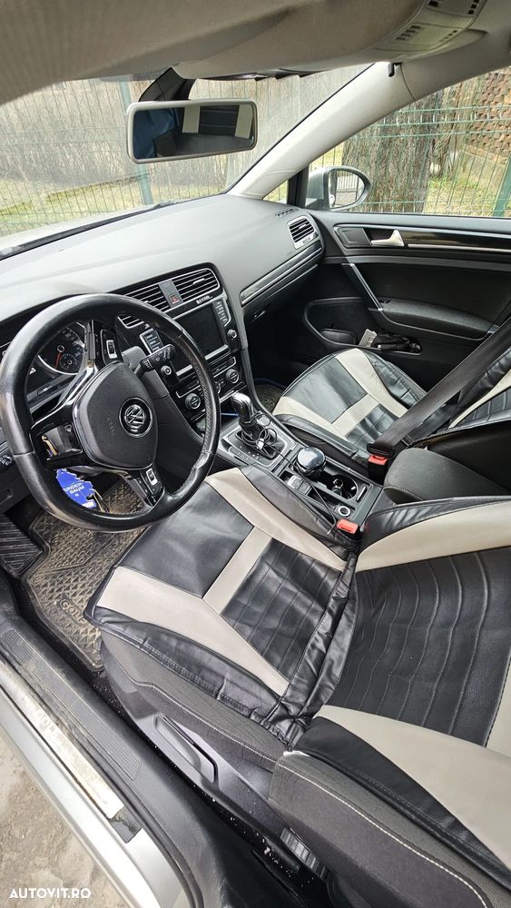 Volkswagen Golf 1.6 TDI DPF BMT DSG Comfortline - 2