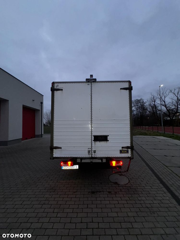 Mercedes-Benz SPRINTER - 3