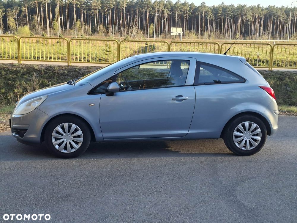 Opel Corsa 1.2 16V Essentia - 13