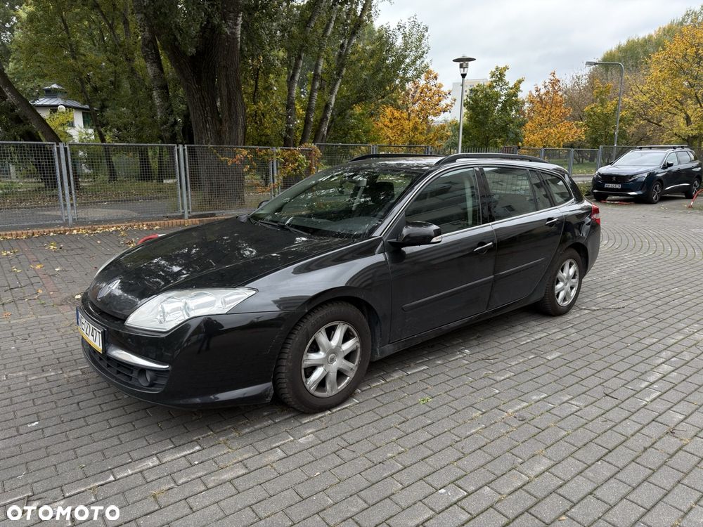 Renault Laguna 2.0 dCi Tech Run - 9