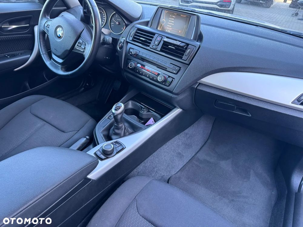 BMW Seria 1 118d - 19