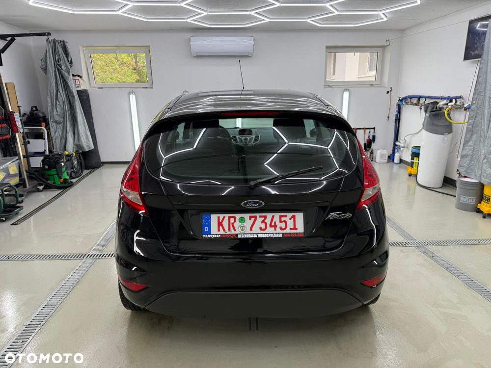 Ford Fiesta - 4