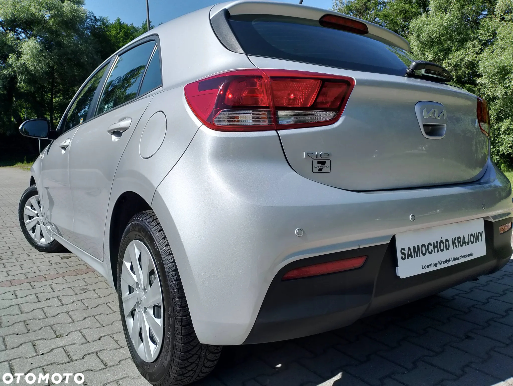 Kia Rio 1.2 M - 10