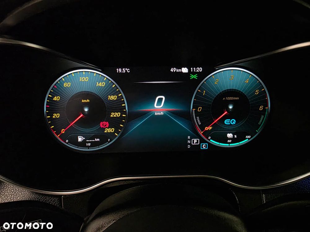 Mercedes-Benz GLC 300 de 4Matic 9G-TRONIC AMG Line Plus - 17