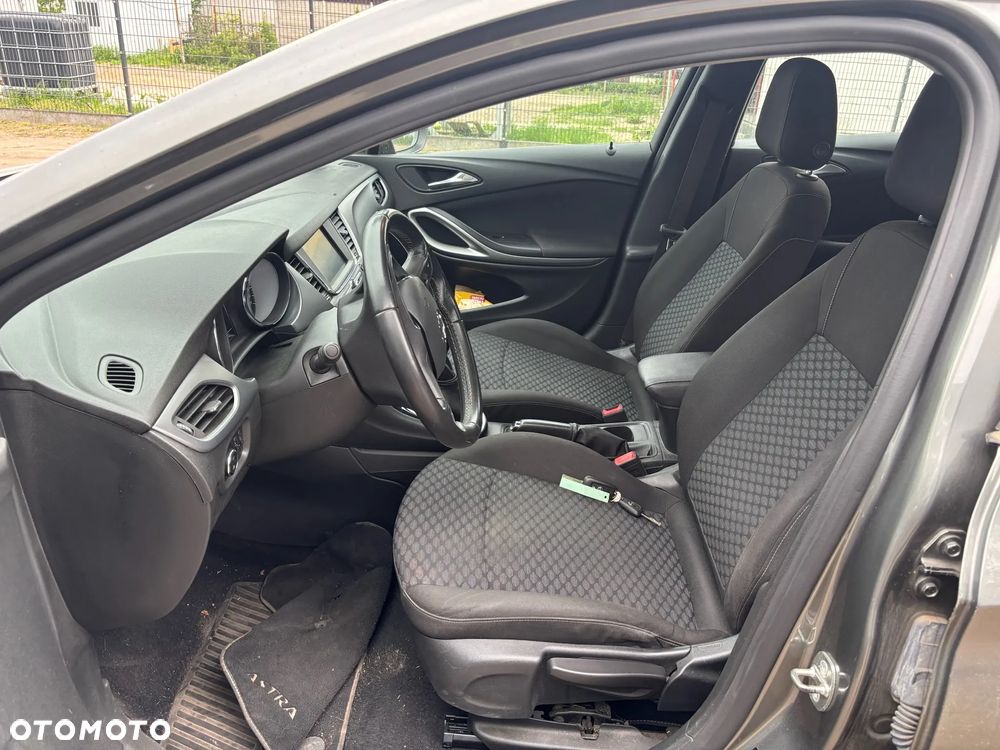 Opel Astra 1.6 D (CDTI DPF ecoFLEX) Start/Stop Edition - 9