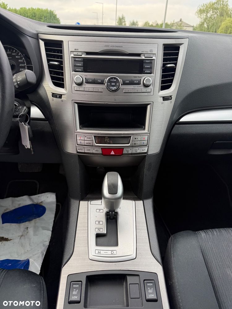 Subaru Legacy 2.0i Lineartronic Trend - 12