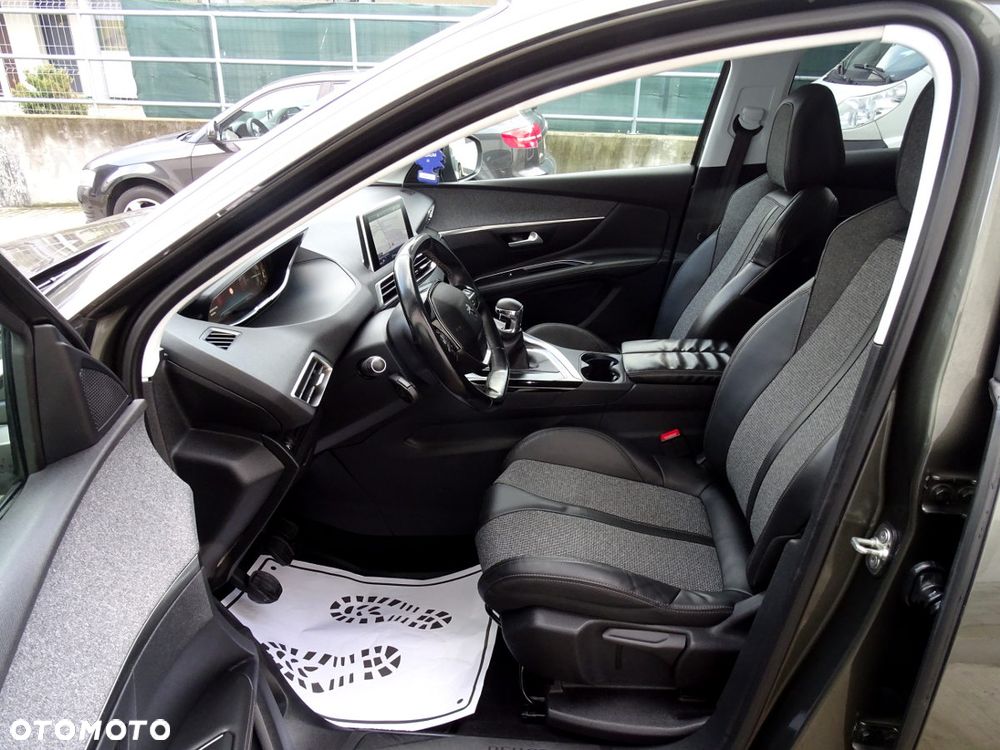 Peugeot 3008 PureTech 130 Stop & Start Allure - 10