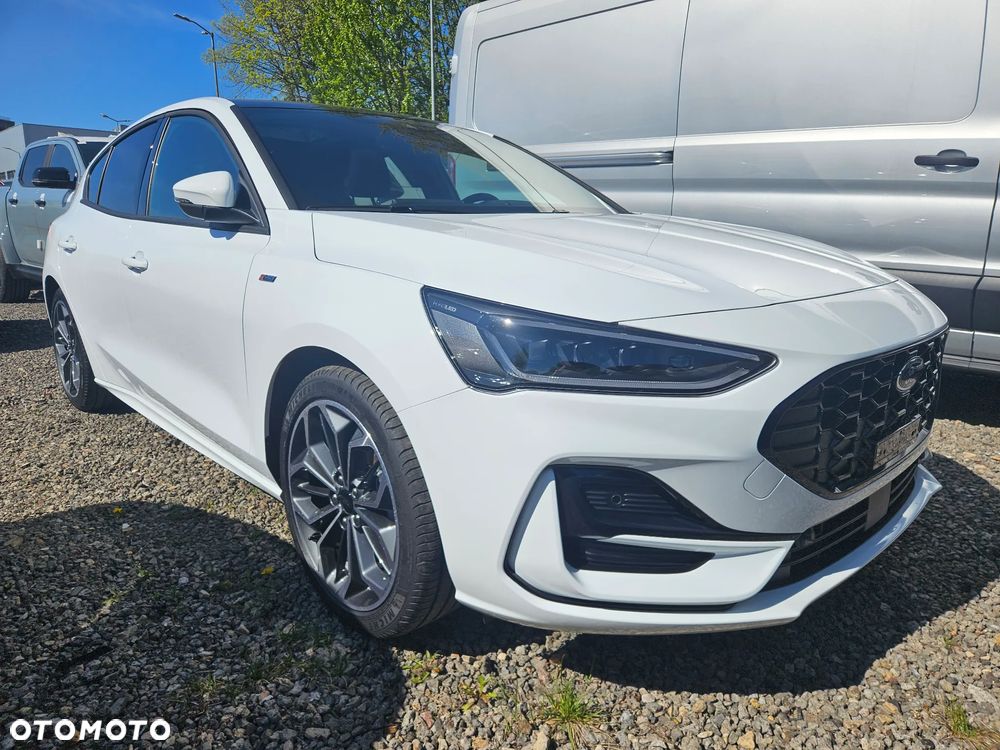 Ford Focus 1.0 EcoBoost mHEV ST-Line X - 5