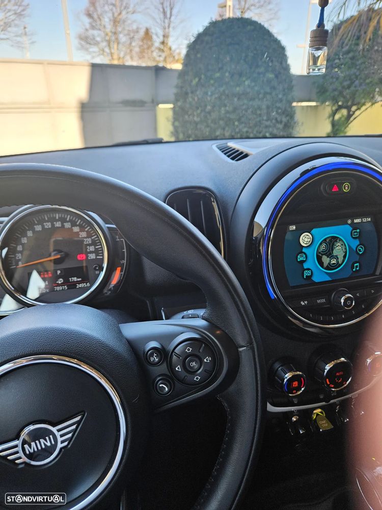 MINI Countryman Cooper SE ALL4 Auto - 6