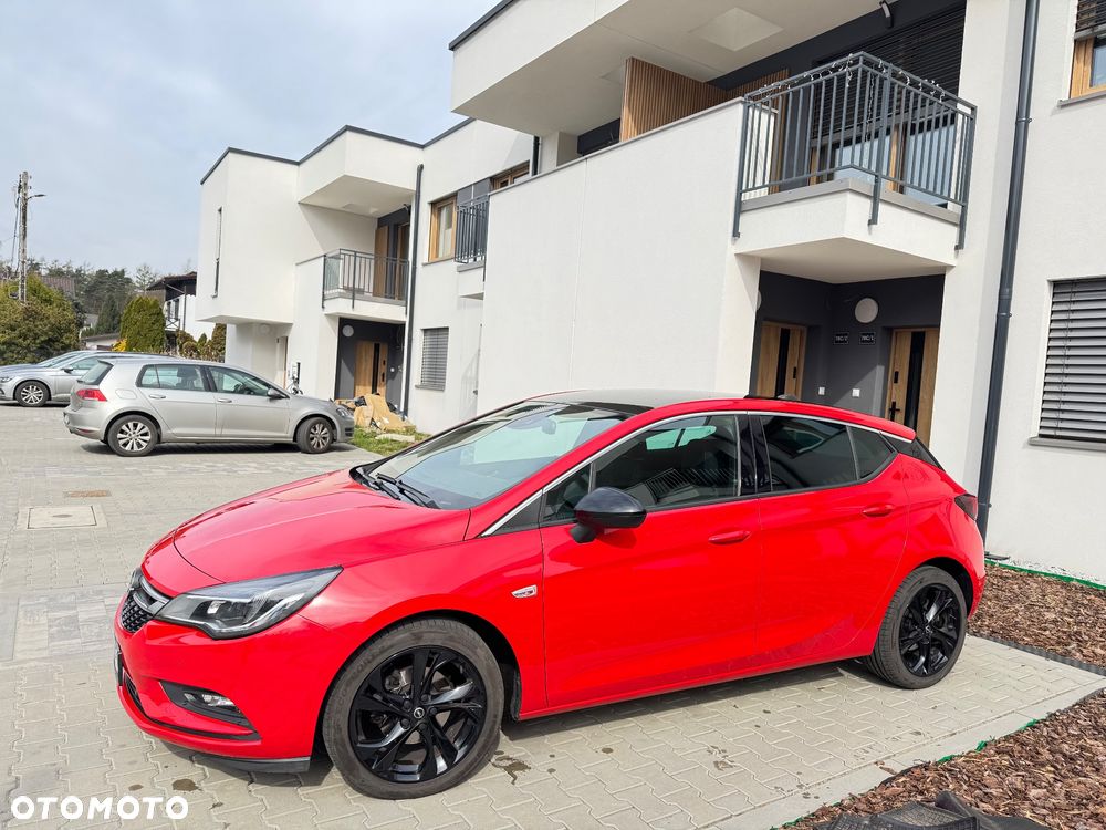 Opel Astra 1.4 T Elite - 1