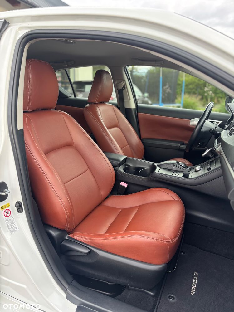 Lexus CT Impression Line - 25