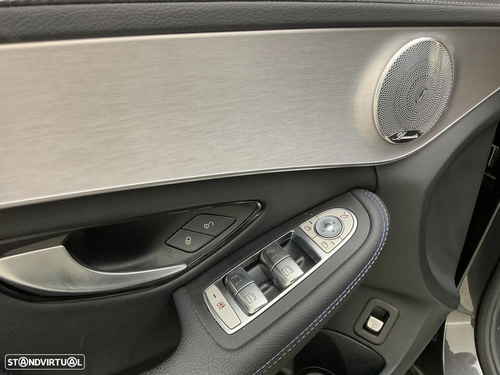 Mercedes-Benz C 300 de AMG Line - 25
