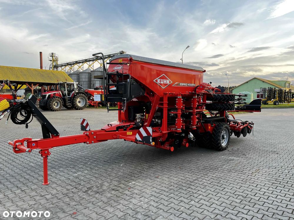 Kuhn ESPRO 4000 R - 7