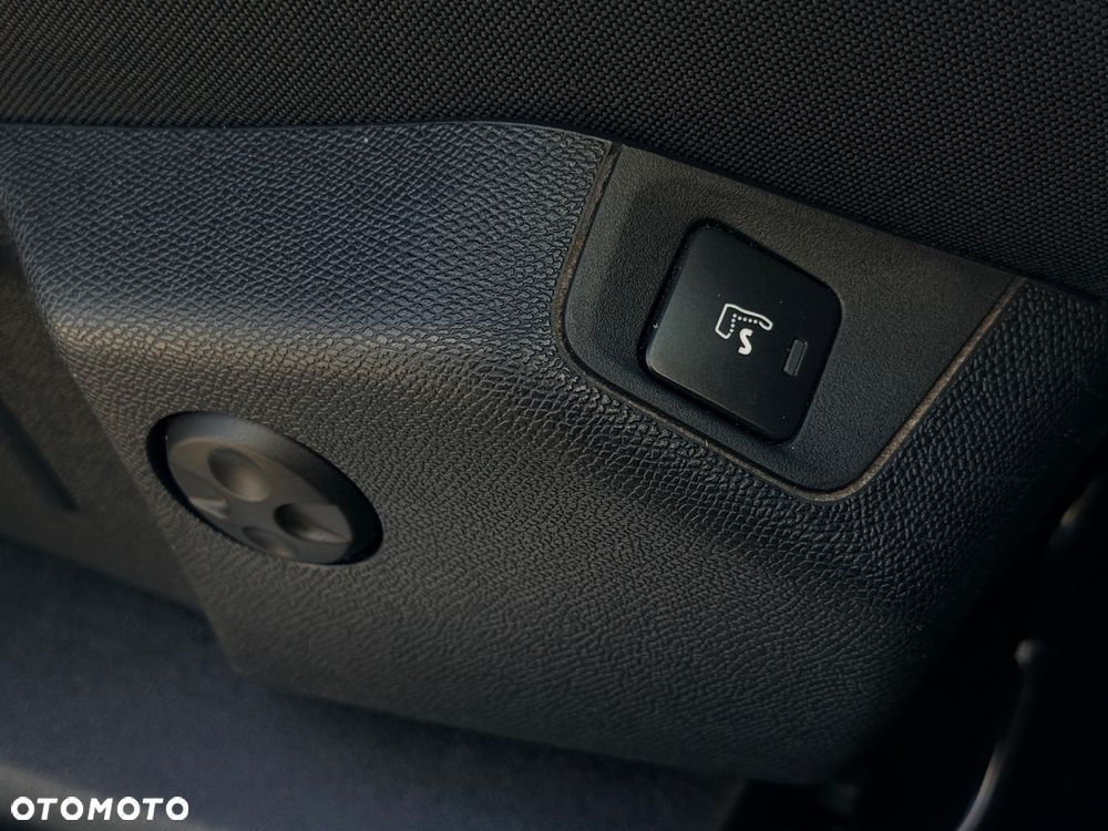 Peugeot 5008 PureTech 180 EAT8 Stop & Start GT - 20