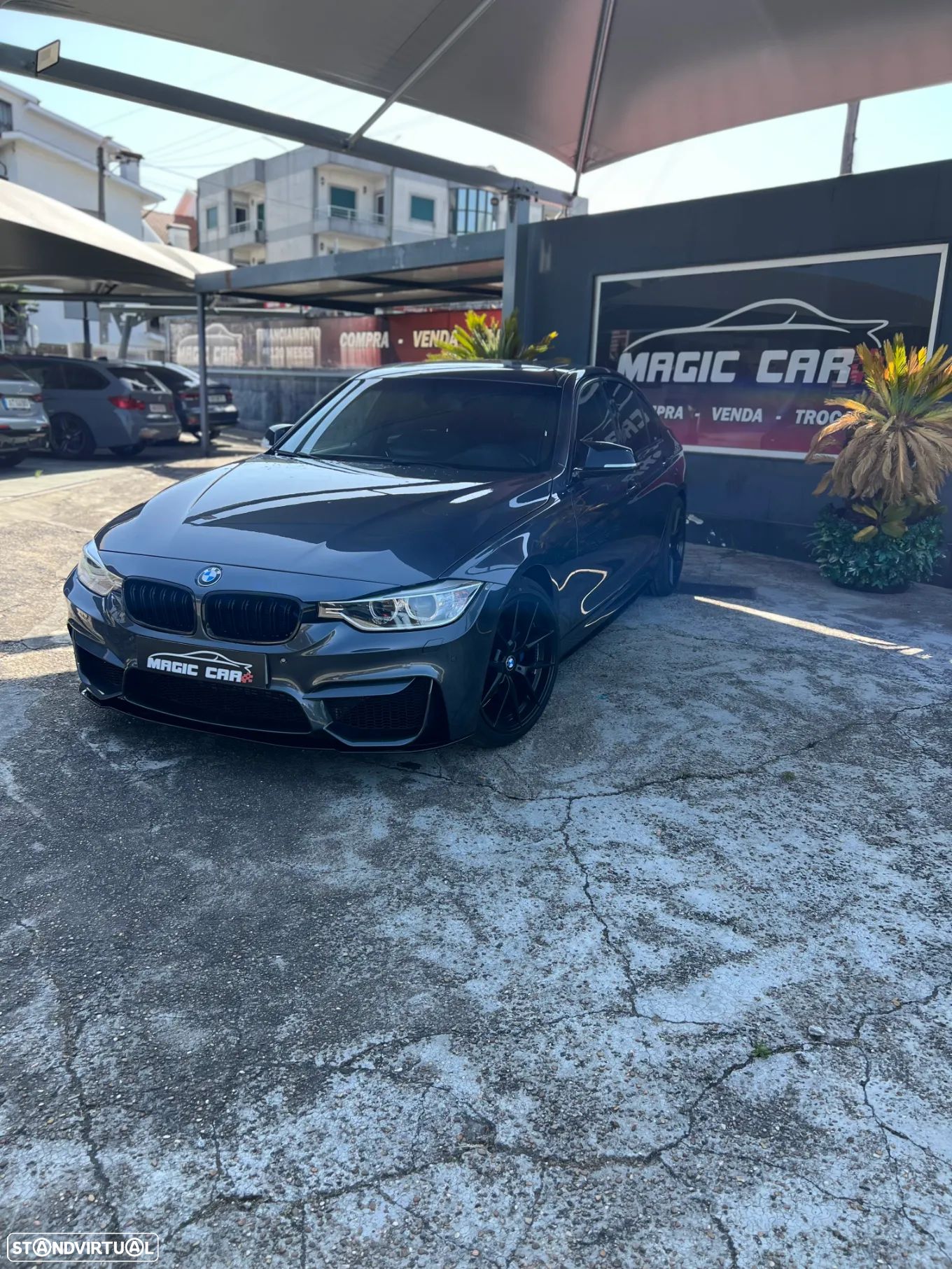 BMW 320 d Auto Pack M - 1
