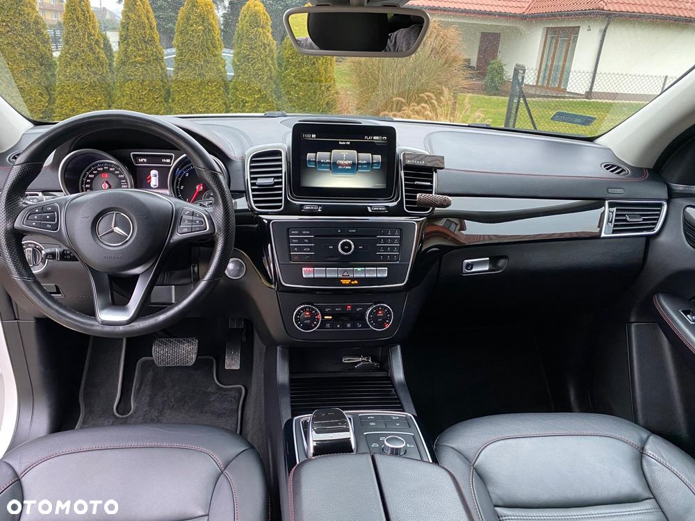 Mercedes-Benz GLE - 15