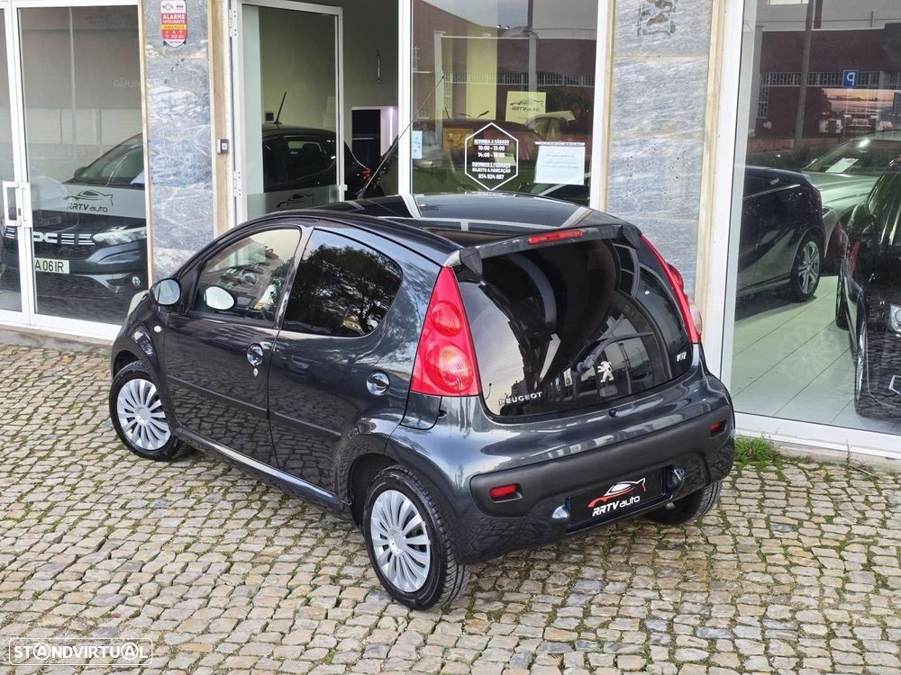 Peugeot 107 - 4