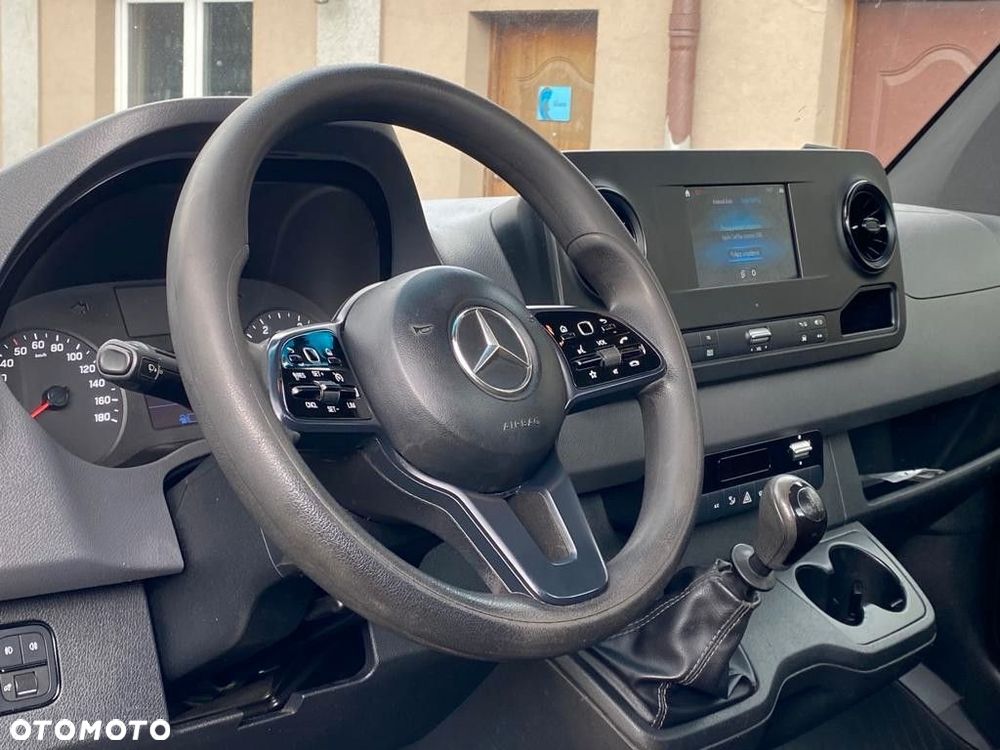 Mercedes-Benz Sprinter 319CDI V6 - 15
