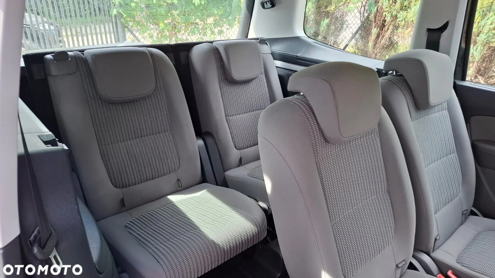 Seat Alhambra 2.0 TDI S&S DSG REFERENCE - 12