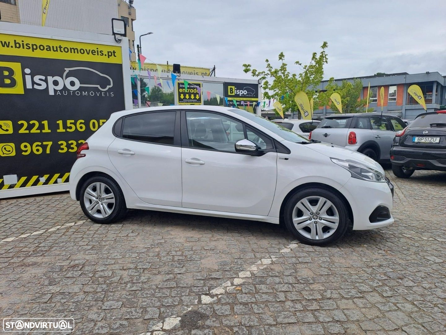 Peugeot 208 1.2 PureTech Style - 9