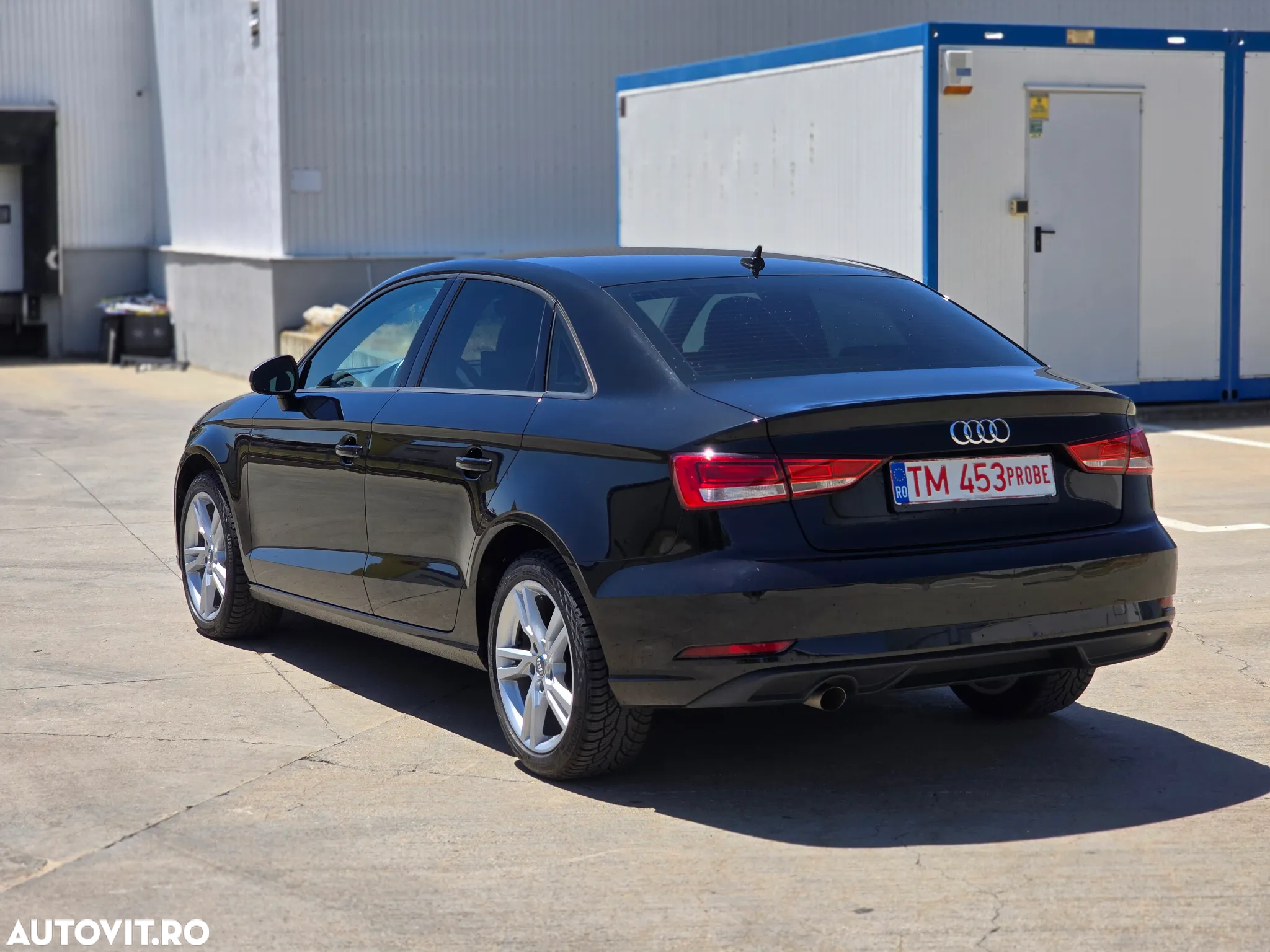 Audi A3 30 TDI Sportback S tronic design - 3