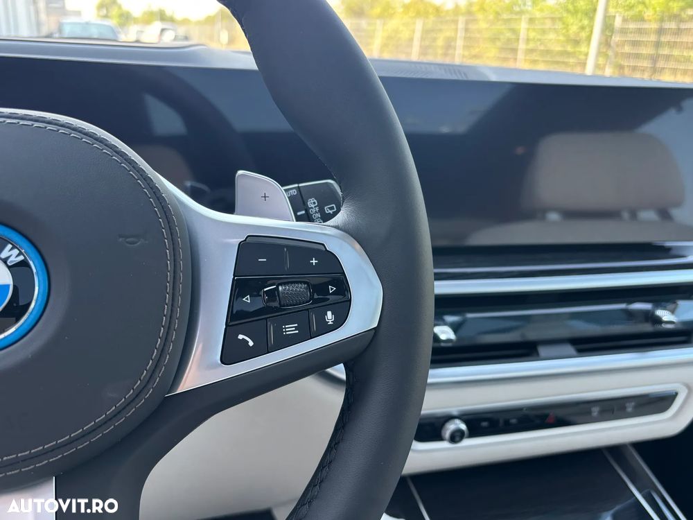 BMW X5 xDrive50e AT PHEV - 13