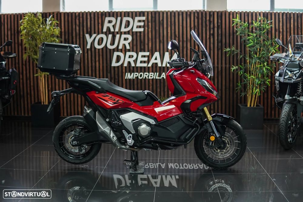 Honda X-ADV 750 - 1