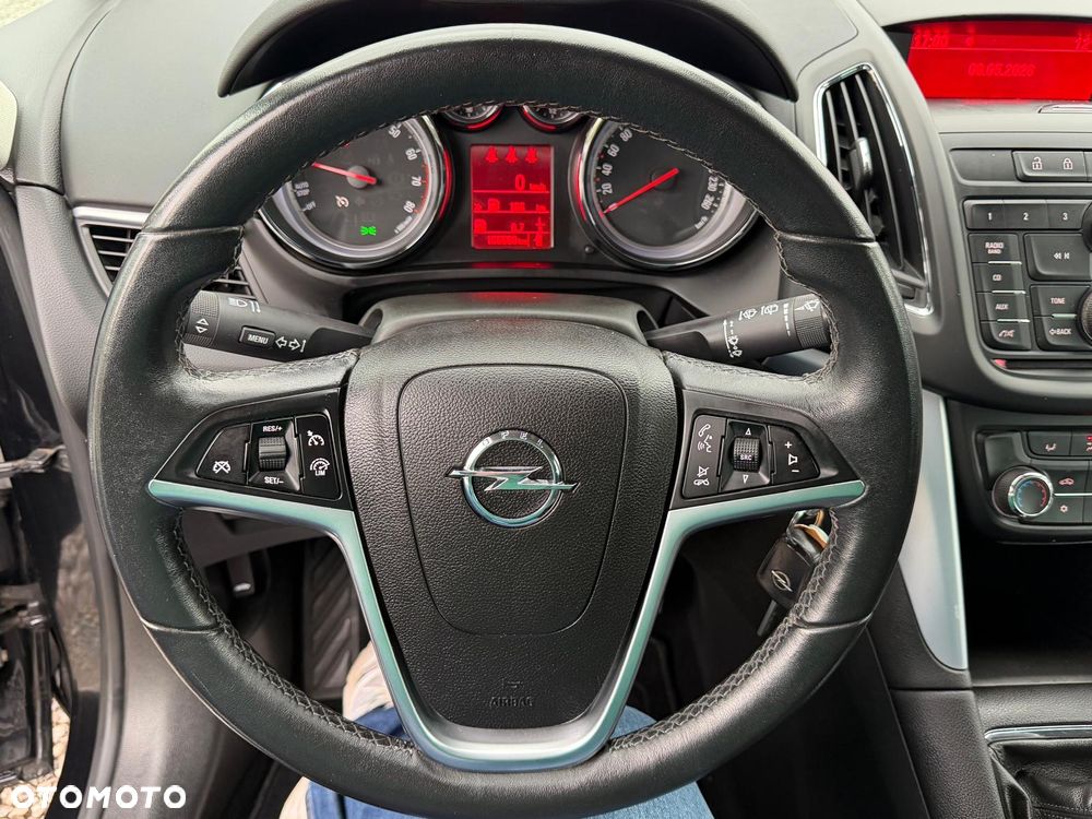 Opel Zafira Tourer 1.4 Turbo Active - 19