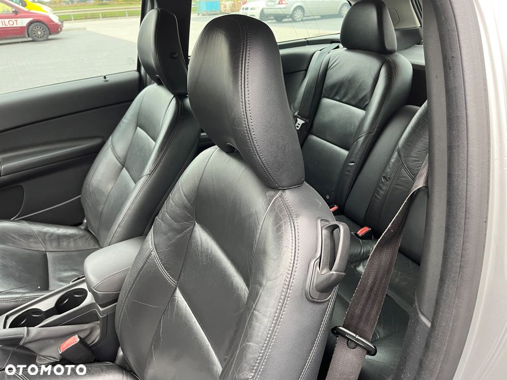 Volvo C30 2.0D Momentum - 8